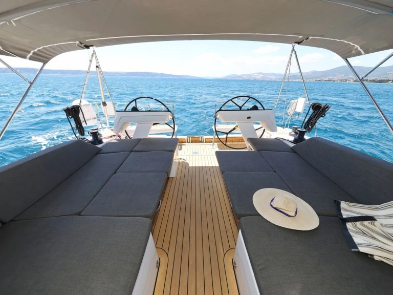 Segelboot mit oder ohne Skipper Hanse mieten in Šibenik