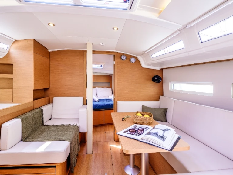 Jeanneau Sun Odyssey 410 mieten Lavrion