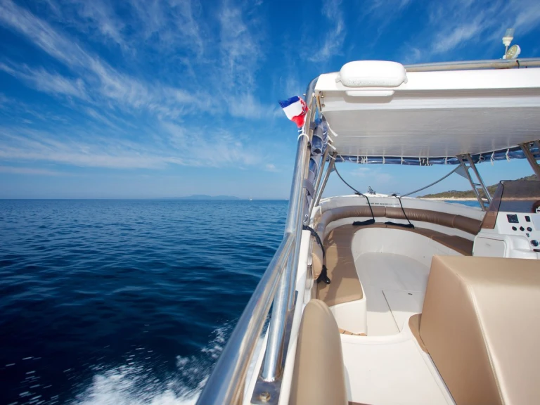 Aqua-Sport Enzo 35 mieten Hvar