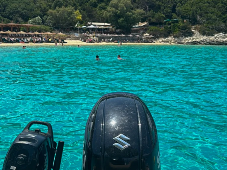 Schlauchboot mieten in Gáïos zum besten Preis