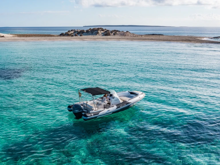 Zodiac Sea Hawk 800 mieten Ibiza Town