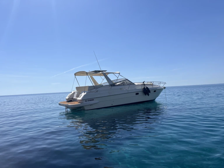 Ein Fiart Fiart 32 Genius mieten in Bastia