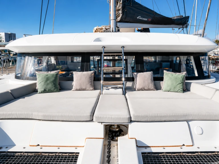 YachtCharter in Es Jondal - Excess Excess 15 auf SamBoat