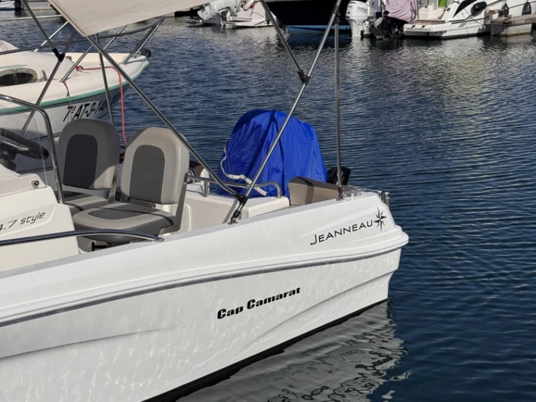 Boot mieten Alicante günstig Cap Camarat 4.7 CC Style