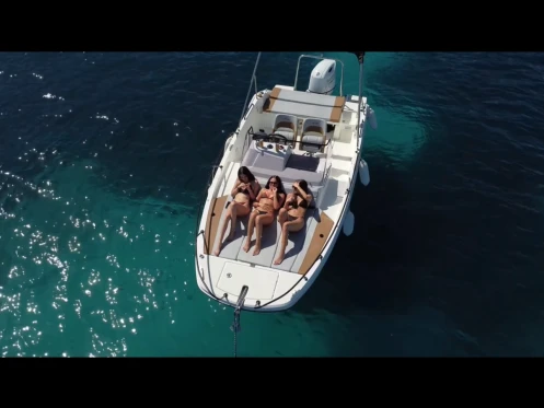 Motorboot mit oder ohne Skipper Bénéteau mieten in Antibes