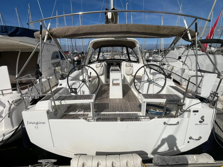 Bootsverleih Bénéteau Oceanis 38.1 Les Sables-d'Olonne Samboat