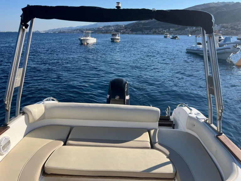 Motorboot mieten in Messina zum besten Preis