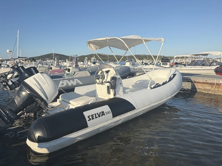 Vermietung Schlauchboot Selva 5,20 mit Führerschein