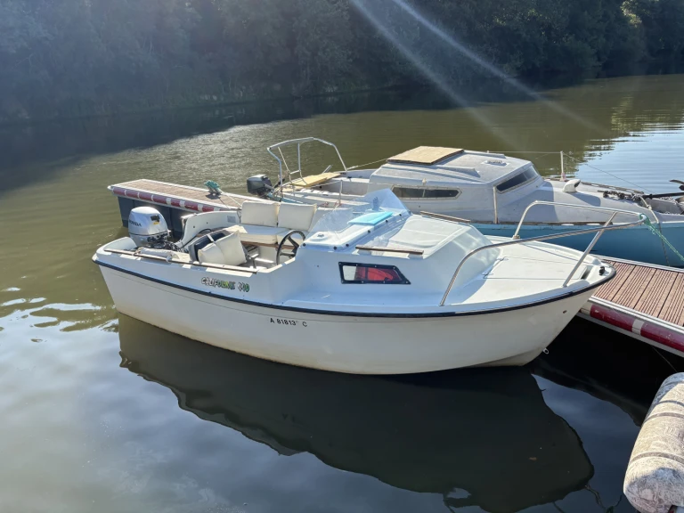 Bootsverleih Bénéteau Californie 440 Écouflant Samboat
