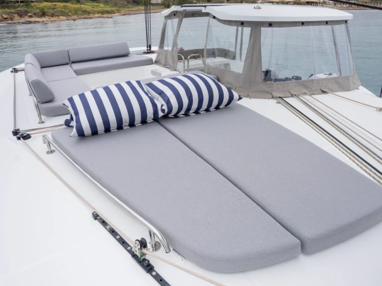 Boot mieten Álimos günstig Lagoon 43