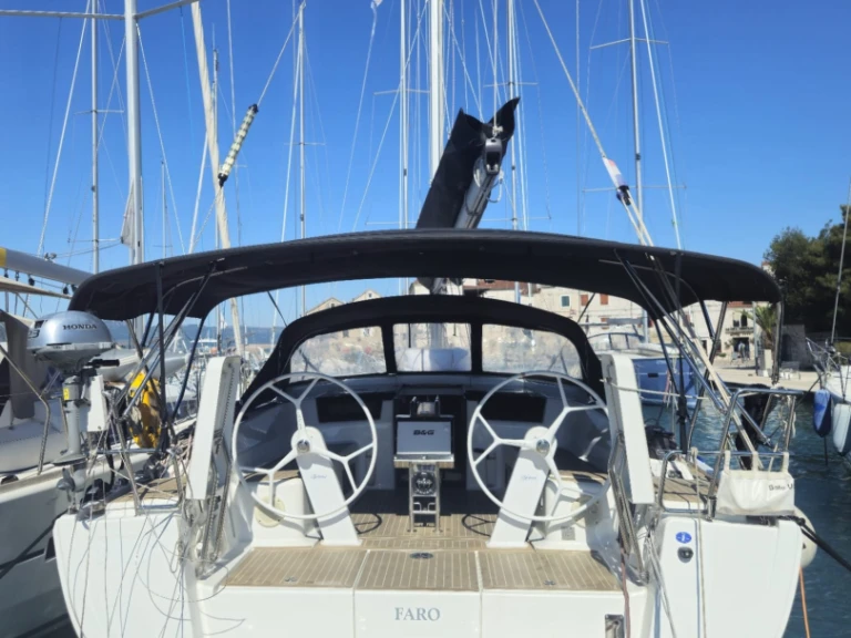 Segelboot mieten in Trogir zum besten Preis