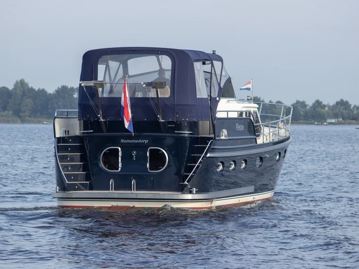Motorboot mieten in Akkrum zum besten Preis