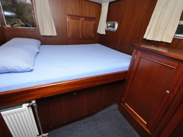 Motorboot mit oder ohne Skipper  mieten in Akkrum