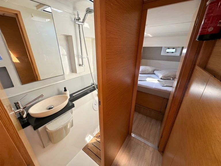 YachtCharter in Pula - Nautitech Nautitech 40 Open  auf SamBoat