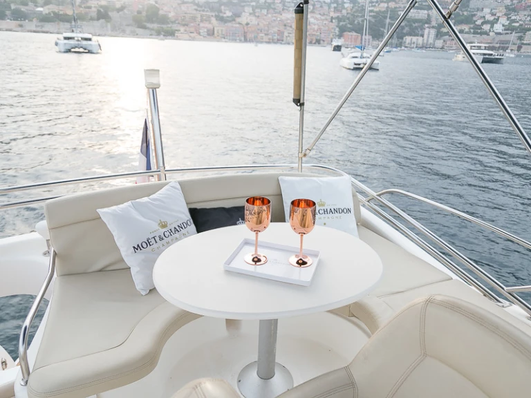 Bootsverleih Jeanneau Prestige 32 Fly Nizza Samboat