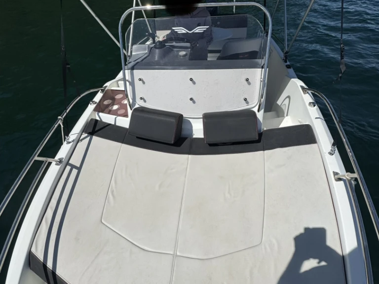 Bénéteau Flyer 5.5 SUNdeck mieten Aix-les-Bains