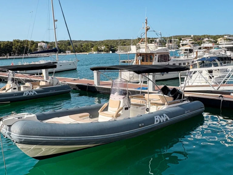 Schlauchboot mieten in Mahón - Bwa Sport 28 GT