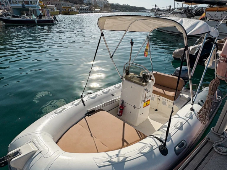 Boot mieten Mahón günstig Lomac 400 Open GL