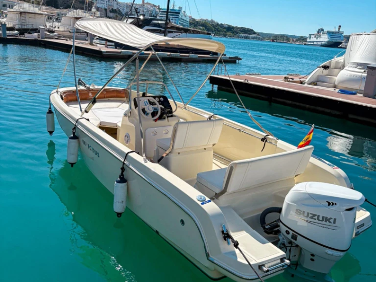 Invictus  Invictus 190 FX mieten Mahon Port