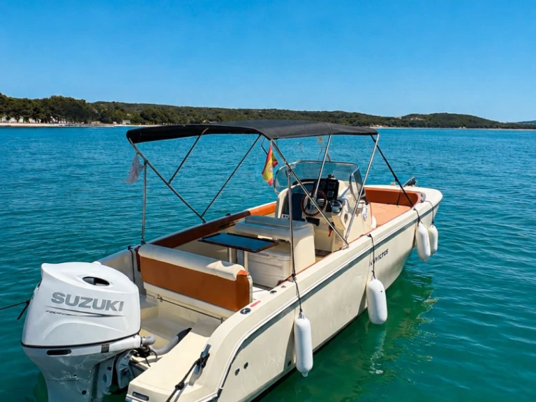 Motorboot mieten in Mahón - Invictus  Invictus 240 FX