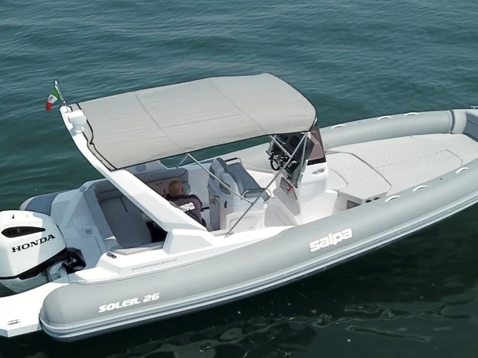 Vermietung Schlauchboot Salpa mit Führerschein