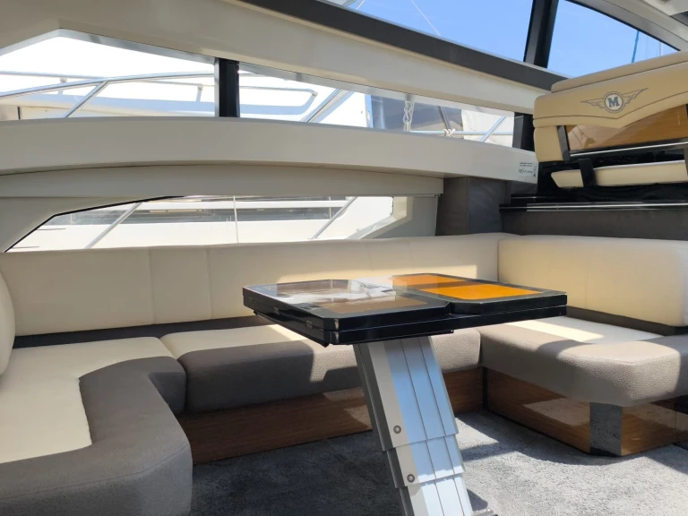 Vermietung Yacht Marquis mit Führerschein