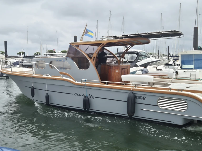 Vermietung Motorboot Beacher mit Führerschein