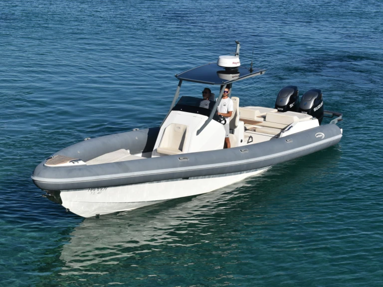 Ein Seafighter Shadow 36 mieten in Skiathos