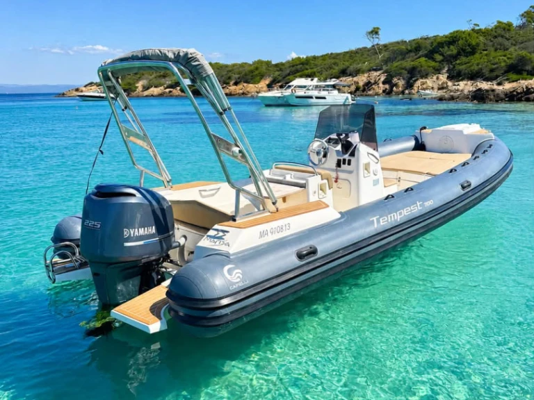 Vermietung Schlauchboot Tiger mit Führerschein