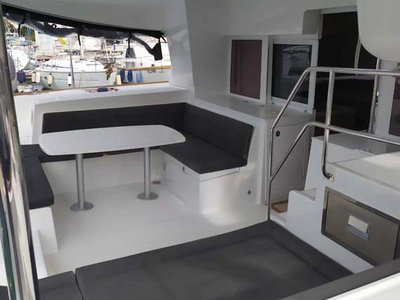 Boot mieten Palma de Mallorca günstig Lagoon 450 Sport Top
