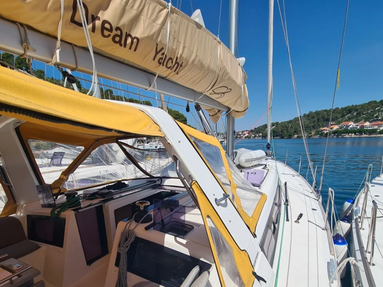 Vermietung Segelboot Bénéteau mit Führerschein