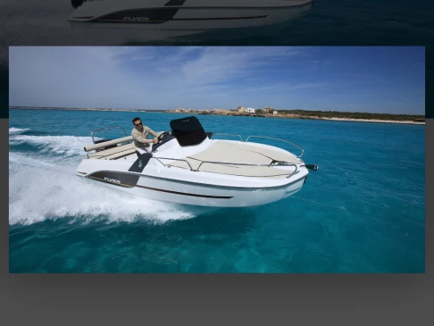 Motorboot mit oder ohne Skipper Bénéteau mieten in Marseille