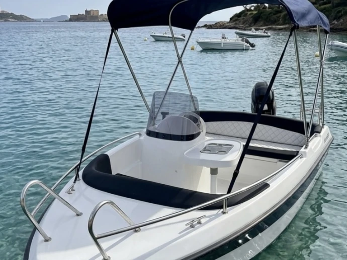 YachtCharter in Frankreich - SZKUTNICZY ZAKLAD Kruger Laser auf SamBoat