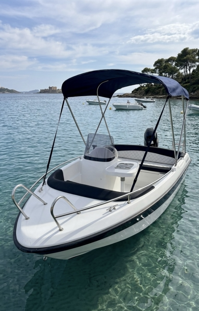 YachtCharter in Frankreich - SZKUTNICZY ZAKLAD Kruger Laser auf SamBoat