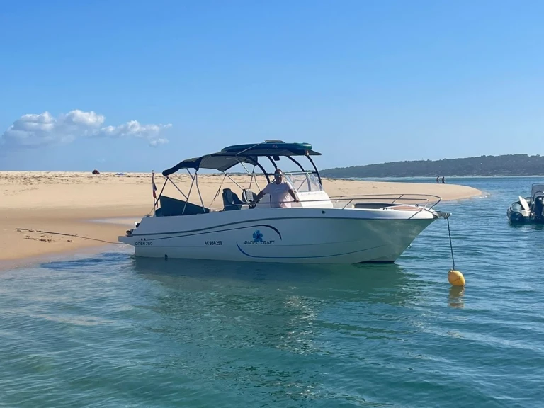 Ein Pacific Craft Pacific Craft 750 Open mieten in Arcachon