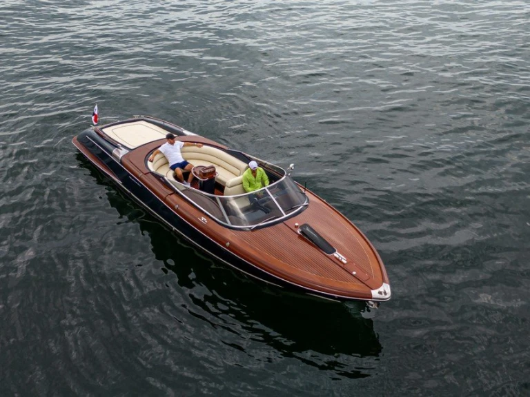 Bootsverleih Riviera 33' Panama City Beach Samboat