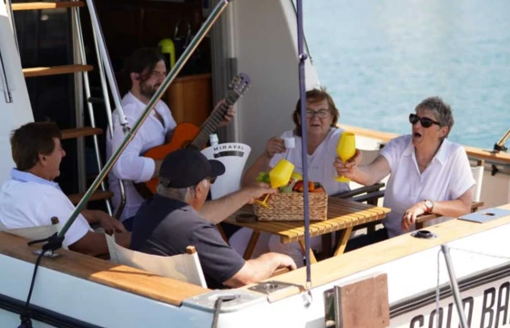 YachtCharter in Bar - Bénéteau Antares 10.80 auf SamBoat