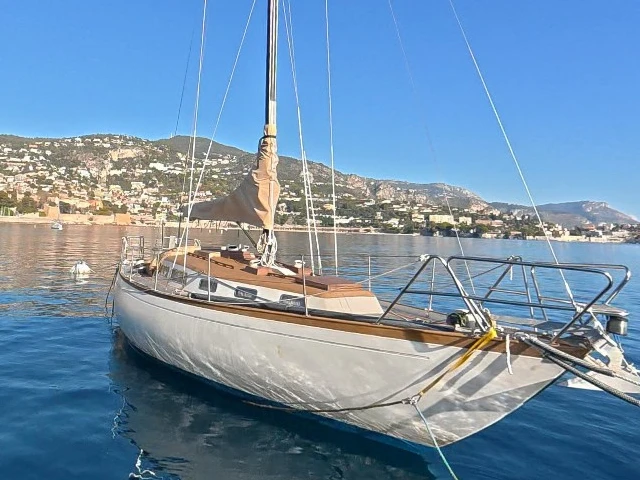 Segelboot mieten in Saint-Laurent-du-Var zum besten Preis