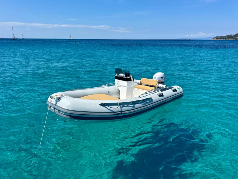 Boot mieten Villasimius günstig RH460