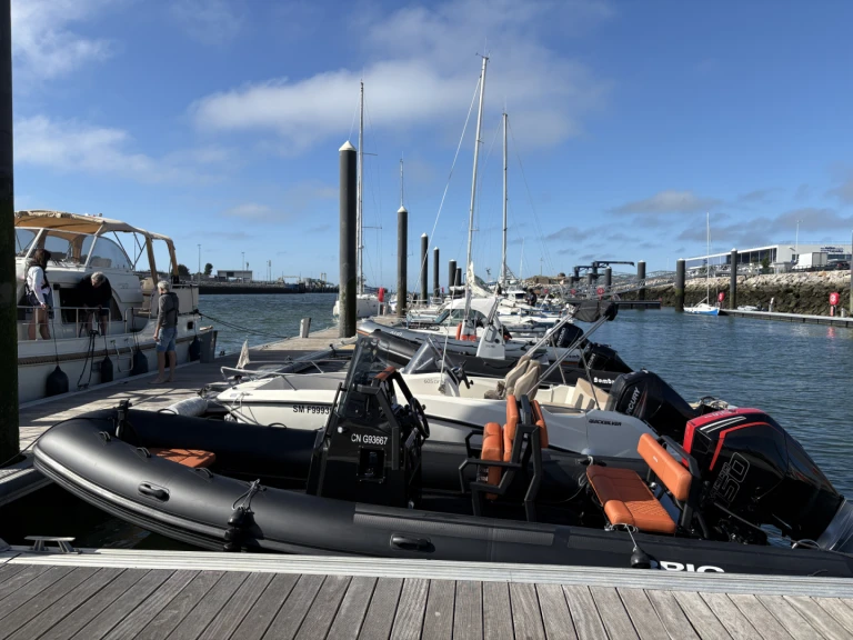 Schlauchboot mit oder ohne Skipper Brig mieten in Ouistreham