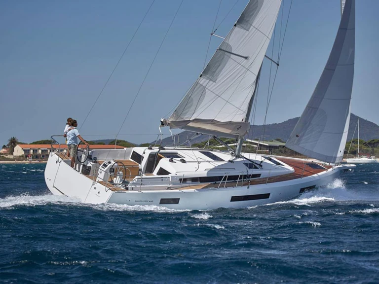 Ein Jeanneau Sun Odyssey 440 mieten in Murter-Kornati