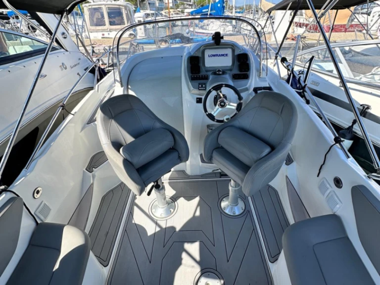 Motorboot mieten in Mandelieu-la-Napoule - Bénéteau Flyer 750 Sun Deck