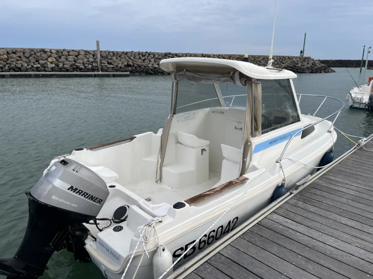 Ein Jeanneau Merry Fisher 530 HB Cabine mieten in Les Sables-d'Olonne