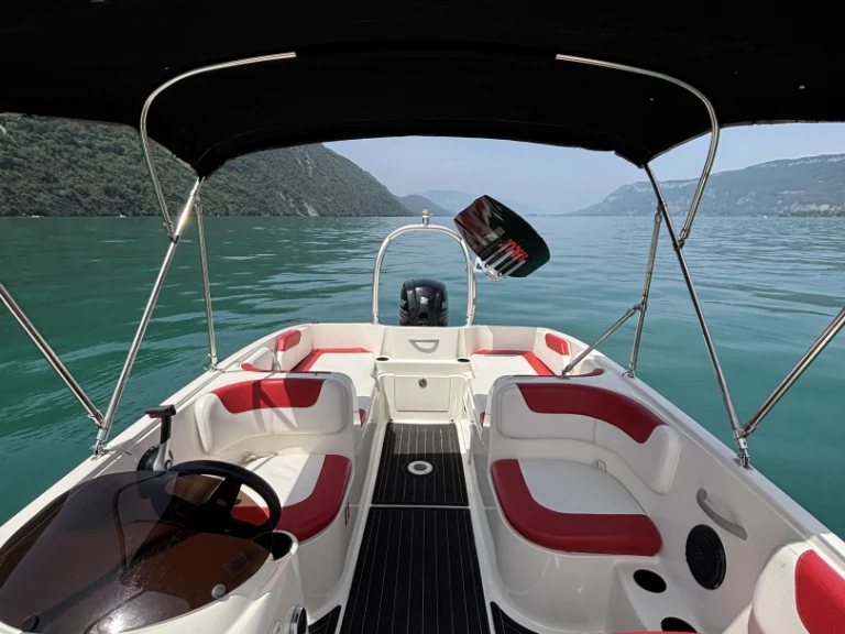 Motorboot mieten in Grand Port d'Aix-les-Bains zum besten Preis