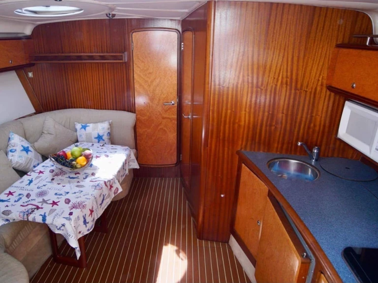 Motorboot mit oder ohne Skipper Bavaria mieten in Valletta