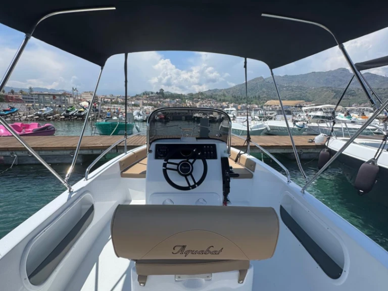 Motorboot mieten in Giardini-Naxos - Aquabat Sport Line 19
