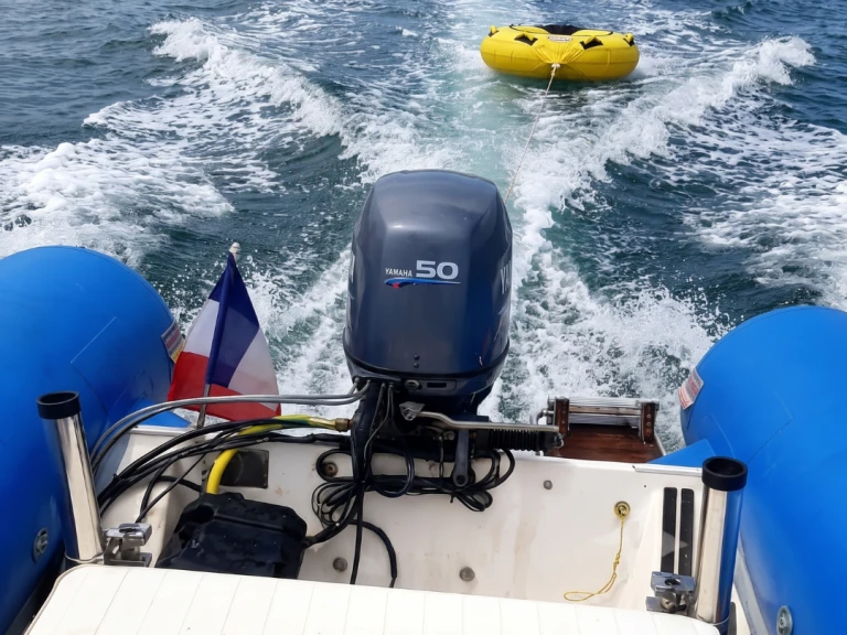 Ein Narwhal Narwhal H 520 mieten in Frontignan