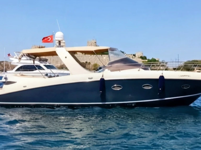 Ein Mano Marine Mano Marine 37 Grand S mieten in Göcek