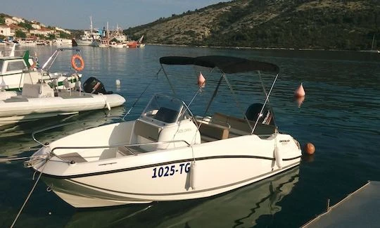 Vermietung Motorboot Quicksilver mit Führerschein