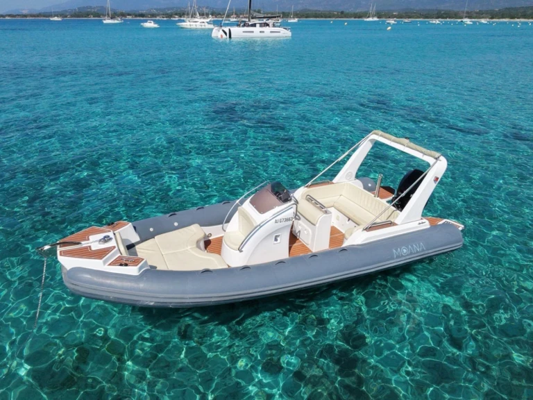 Boot mieten Lecci günstig Moana